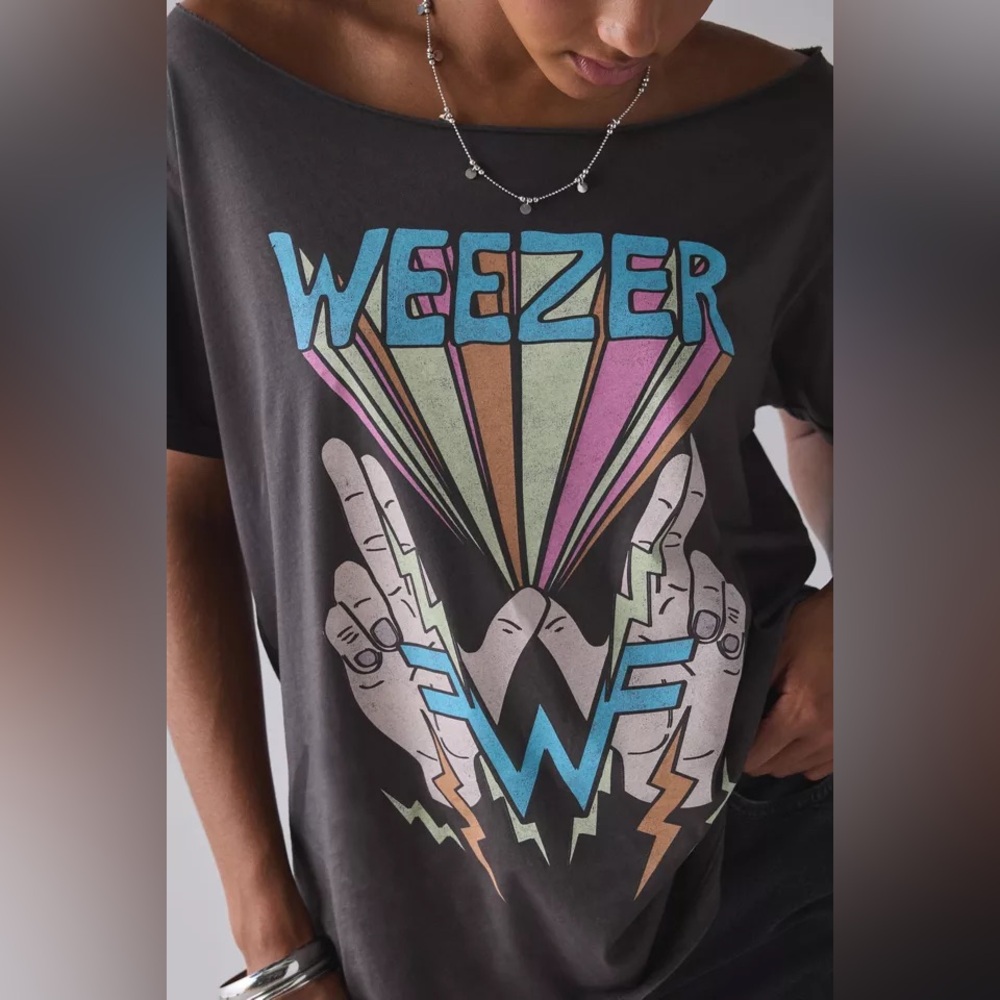DAY rock band graphic off-the-shoulder oversized tee - Picture 2 of 4